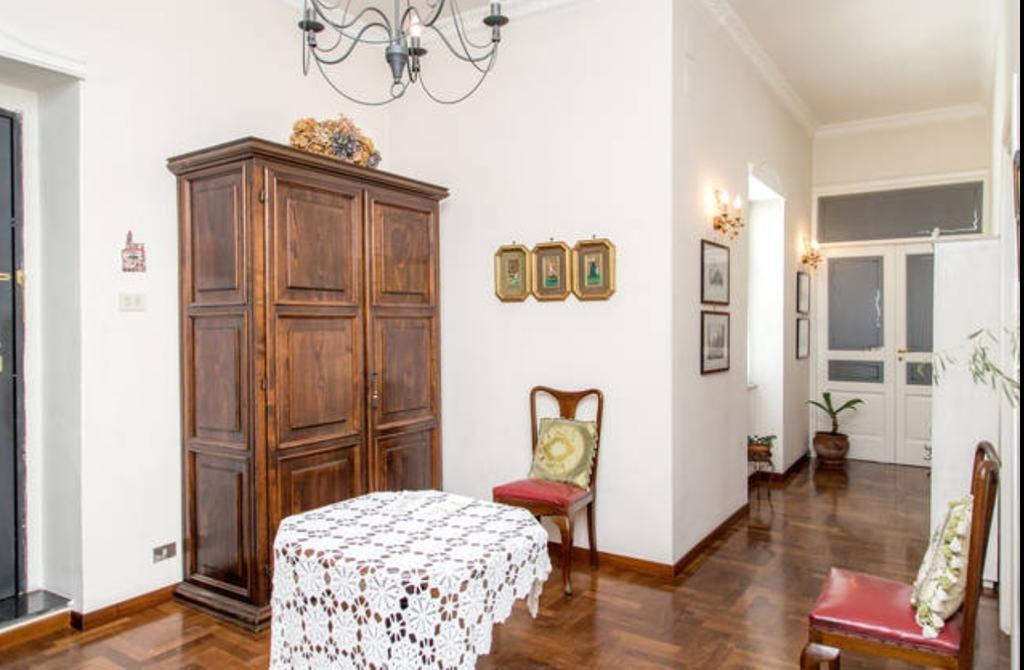 ナポリ テラッツァ ドゥオーモ Bed & Breakfast エクステリア 写真