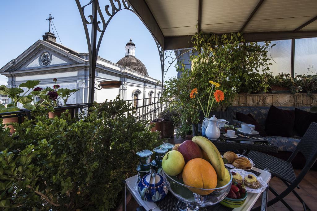 ナポリ テラッツァ ドゥオーモ Bed & Breakfast エクステリア 写真